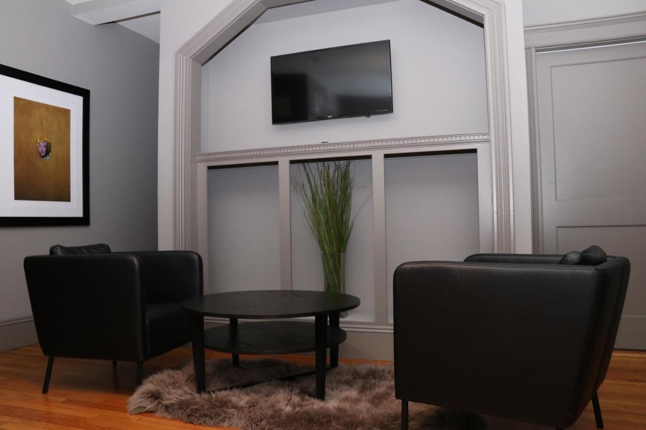 Large Studio W/ Queen And Sofa Bed..#38 Brookline Dış mekan fotoğraf