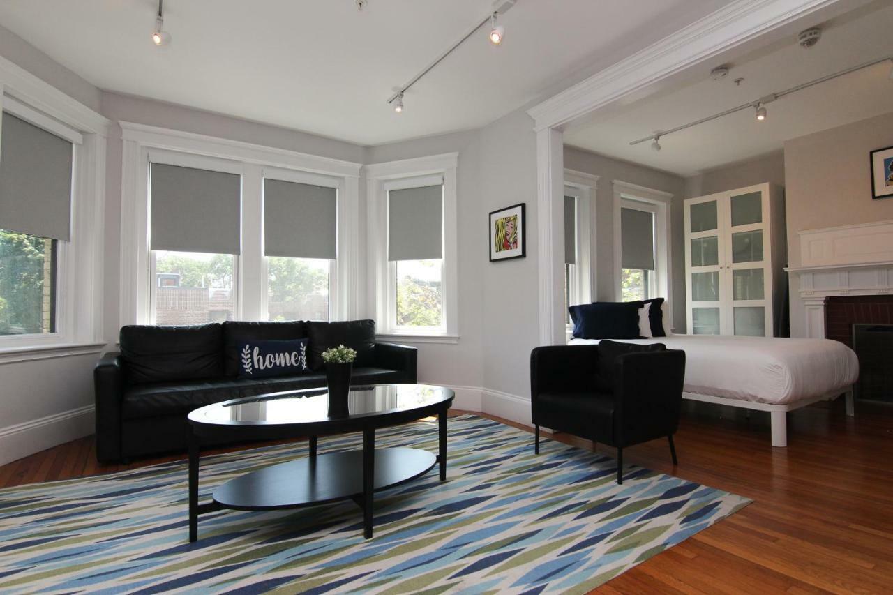 Large Studio W/ Queen And Sofa Bed..#38 Brookline Dış mekan fotoğraf